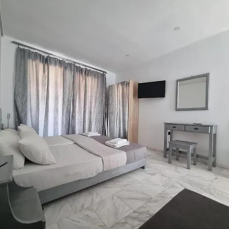 Apartment King Studio With Sofa Bed 12